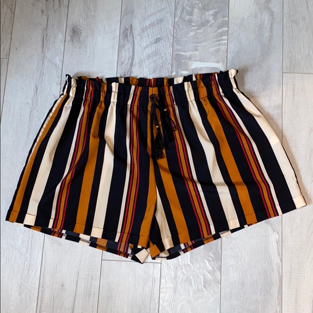 MakeMeChic Striped Shorts